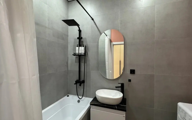 Na Ulitse Oktyabryskaya 16 Apartments