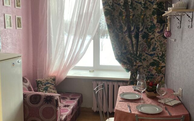 Апартаменты у жд станции Проспект Славы