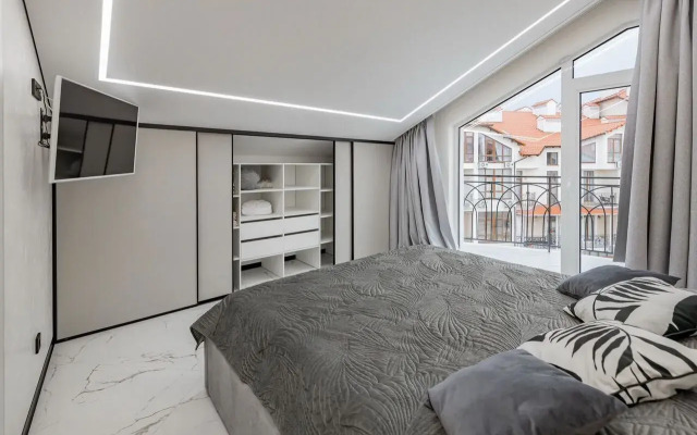 Квартира двухкoмнaтная в районe Tолcтый Мыс