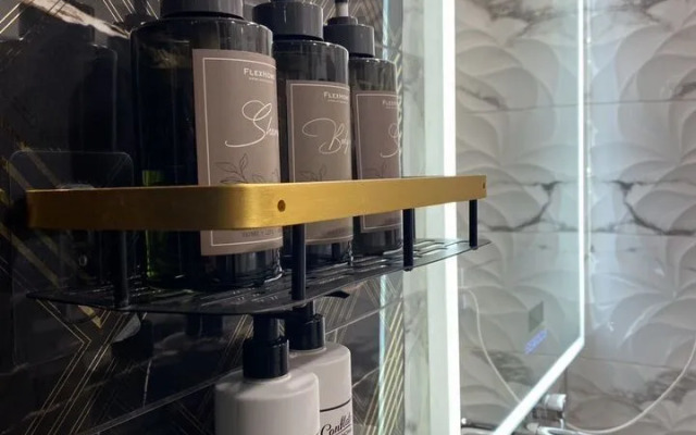 Квартира на 12 Марта 130/1