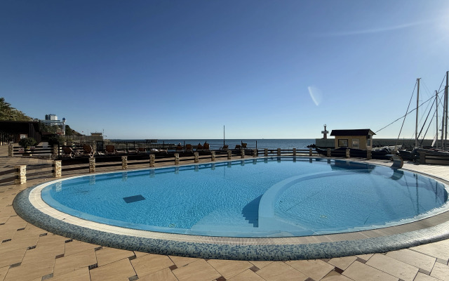 Отель Атлантис