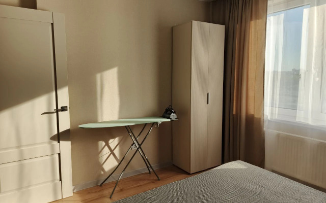 Квартира 1-комнатная с видом на озеро, 10/23 эт.