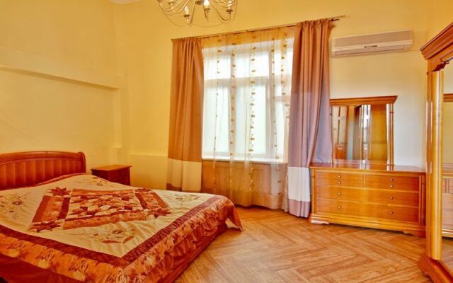 Primorye Hotel