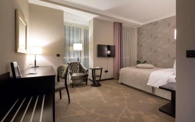 Constantine the Great Hotel