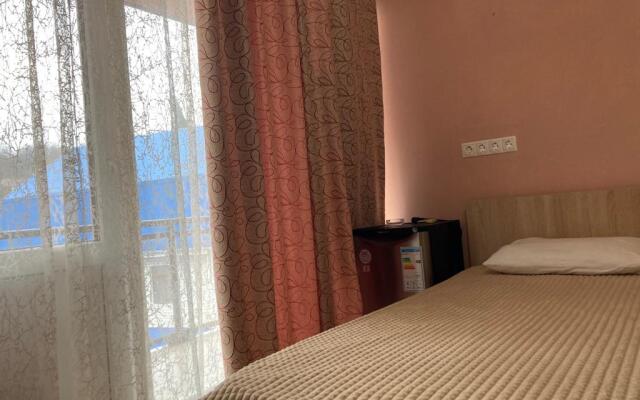 Gostevoy Dom Oazis Na Fruktovoy Guest House