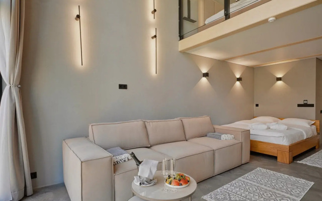 August Boutique Hotel