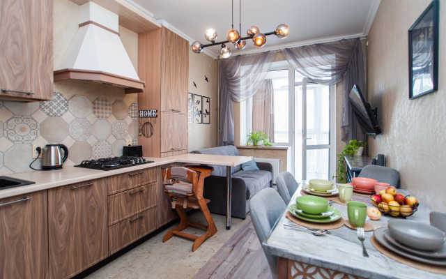 Dvukhetazhnaya Semeyny Uyut Flat