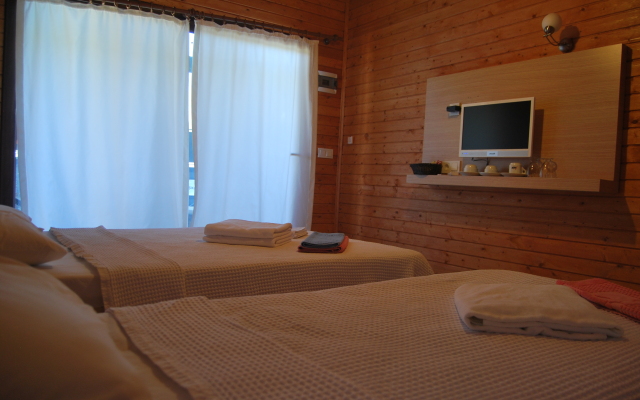 Nuri's Beach Bungalow