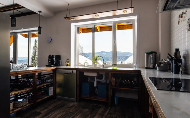 Ryzhiy poni Guest House