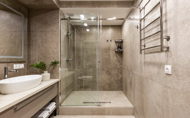 Letyourflat "Benua" (3 Bedrooms) Apartments