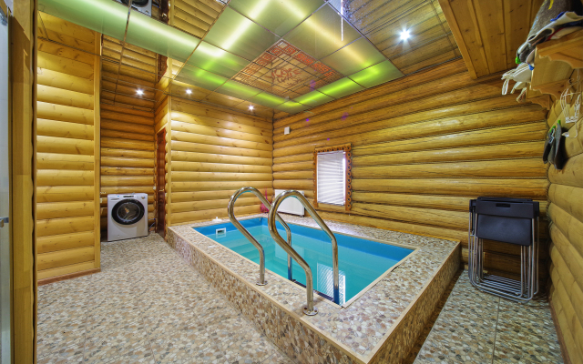 Bannyij Kompleks v Eremino Guest House