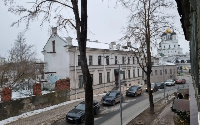 U Kremlya i Zolotoy Naberezhnoy Apartments
