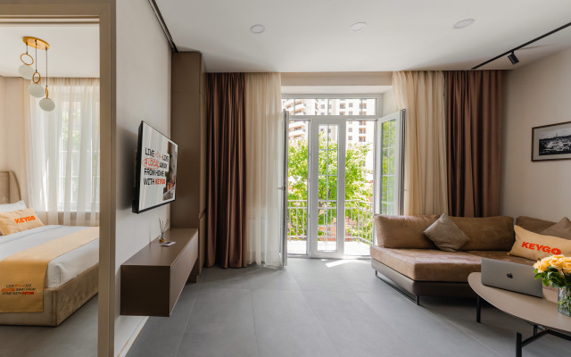 KeyGo #0080, 1 Bedroom, Saryan Street Apartments