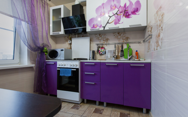 Na Ulitse Zhuravlyova 11/2 Apartments