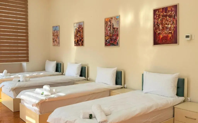 Alara Inn  Baku
