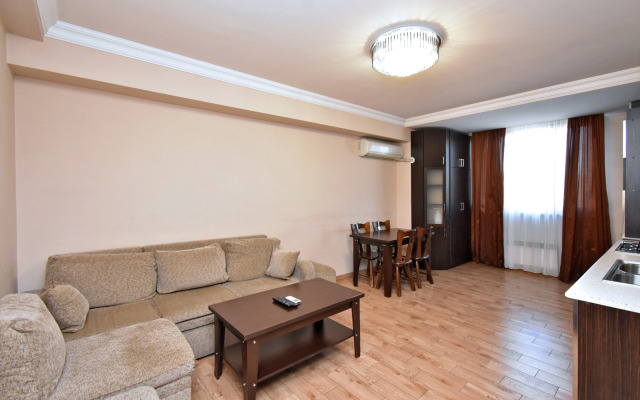 2-K, Ulitsa Yeznika Kokhbatsi, Ko110 Flat