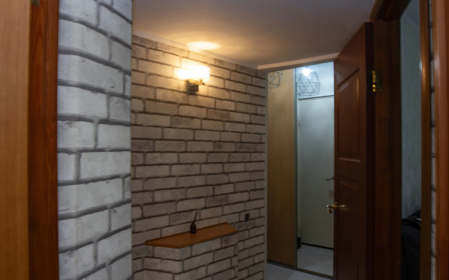 V 20 Minutakh Yezdy ot Tsentra Stolitsy Flat
