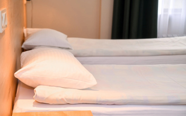 Отель Изумруд