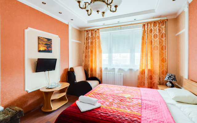 Отель Турист на Саратовской