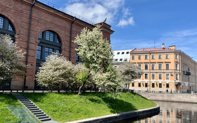 Апартаменты На Галерной у Невы