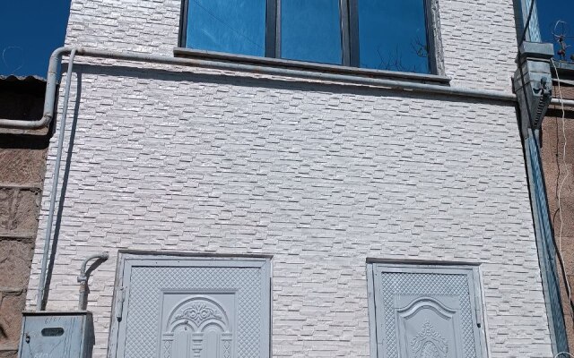 Tevosyan 43 Guest house