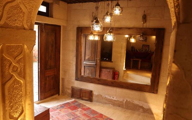 Mak's Cave House Hotel