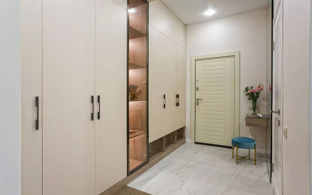 Na Ulitse Drazhinskogo 48 Flat