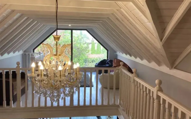 Santa-Barbara Guest House