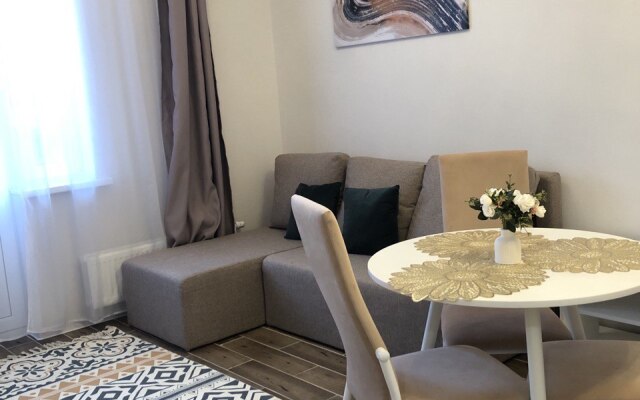 U metro Solncevo Flat