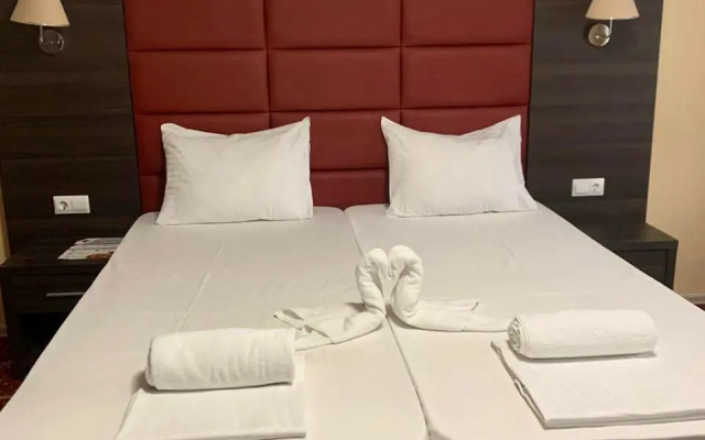 Boris Beef Hotel
