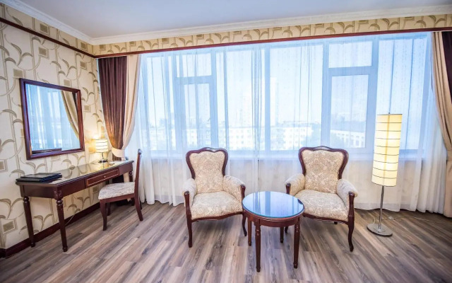 G Empire Hotel