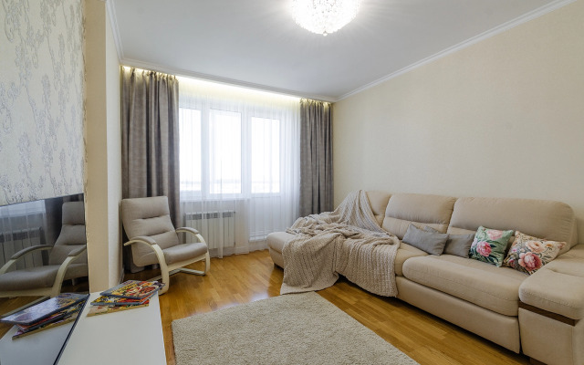 2 Komnatnaya Na Tsentralnoy Naberezhnoy Zaliva Apartment