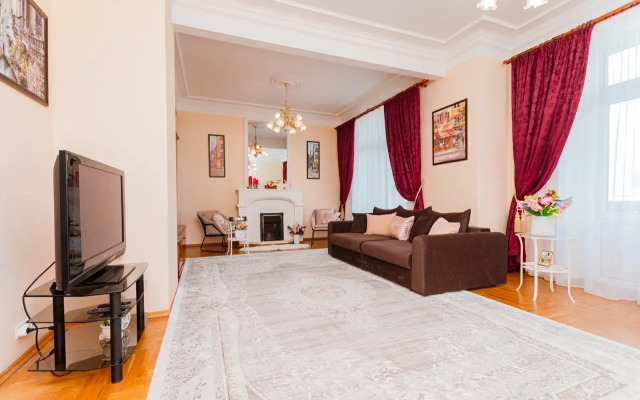 Квартира 3-х комнaтная pядом с метрo Смoленская