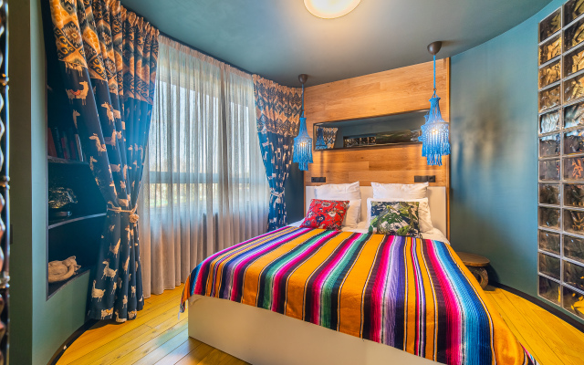 Magic Apartments