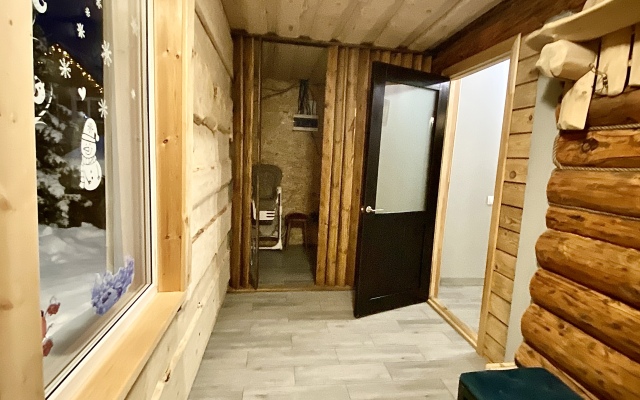 Гостевой дом Избушки guestHouse Маленькая