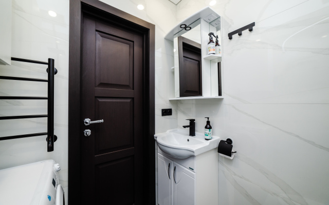 Апартаменты 1-я Магистральная 25 (232-3)