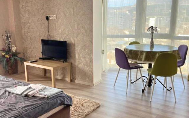 Апартаменты на Островского 33а