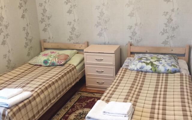 Uyutny Guest House