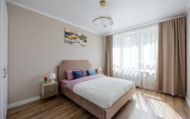 Flat Uyutnaya Kvartira S 3 Spalnyami Flat