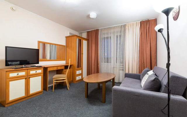 Квартира на Докучаевом переулке 2 1303А