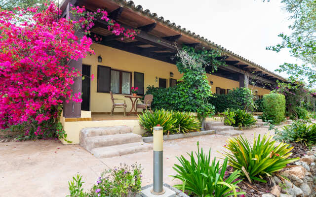 Отель Finca Predio Son Serra