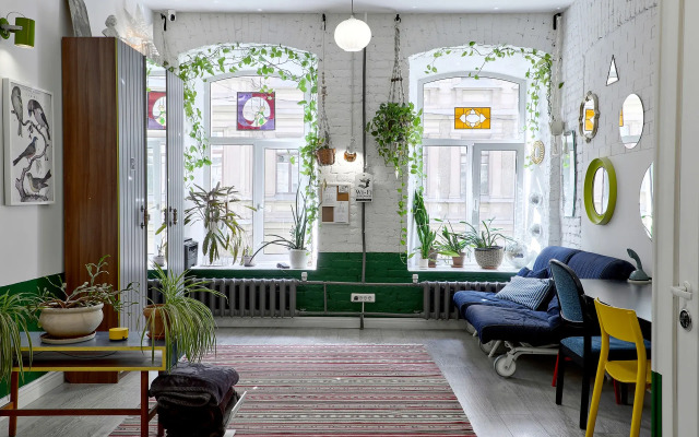 Soul Kitchen Living quarters