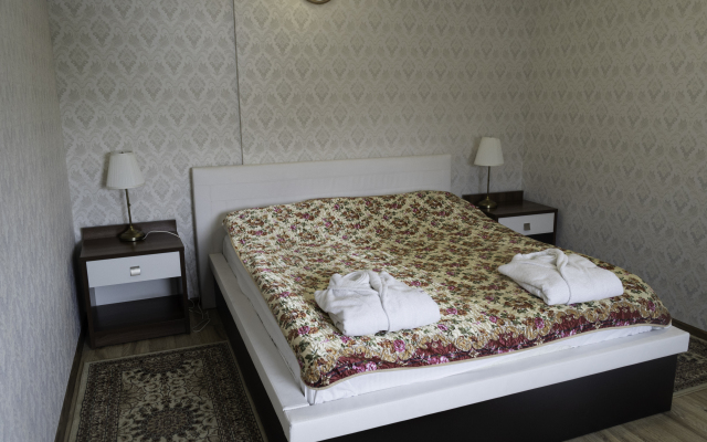 Bakkara Complex Hotel