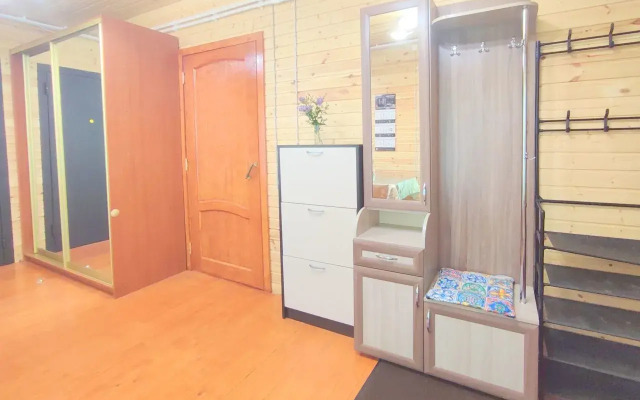 Na Lermontova 13 Pos. Sosnovo Guest house