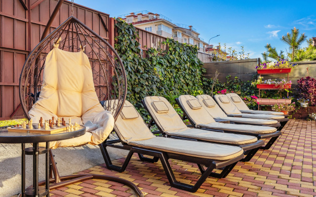 Magnoliya Guest House