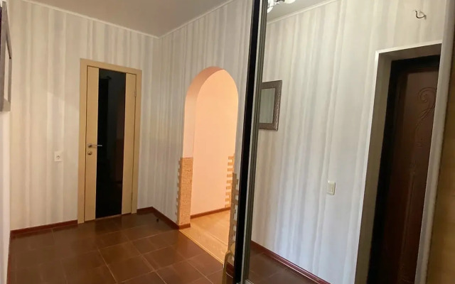 Апартаменты На Братьев Кашириных