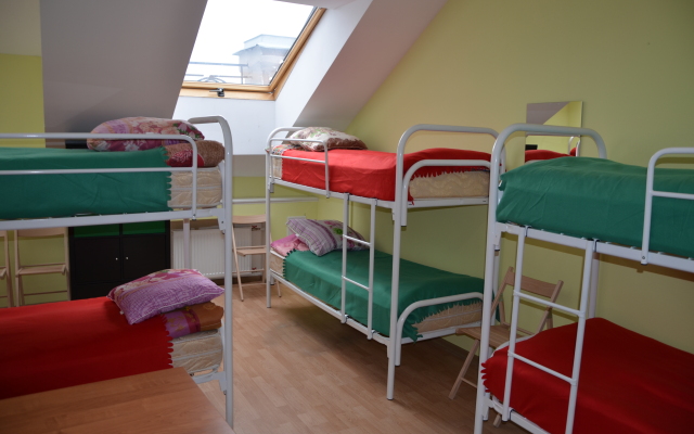 Guest House on Nevsky - Hostel