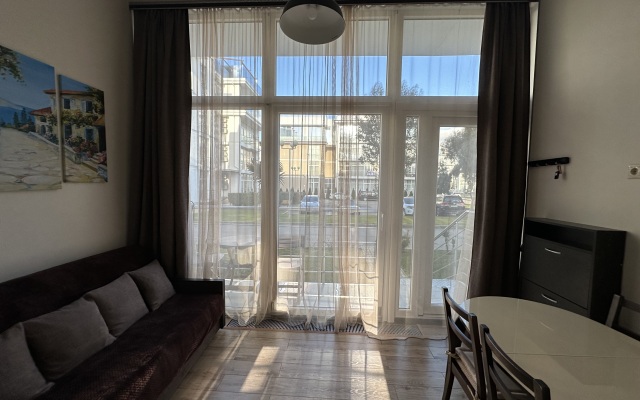 Апартаменты на Бульваре Надежд 4/2