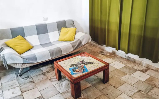 Апартаменты Эль Колониаль с балконом в Старой Гаване