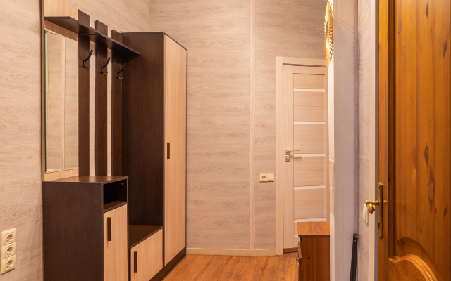 S Dvumya Spalnyami Vozle Kremlya Flat